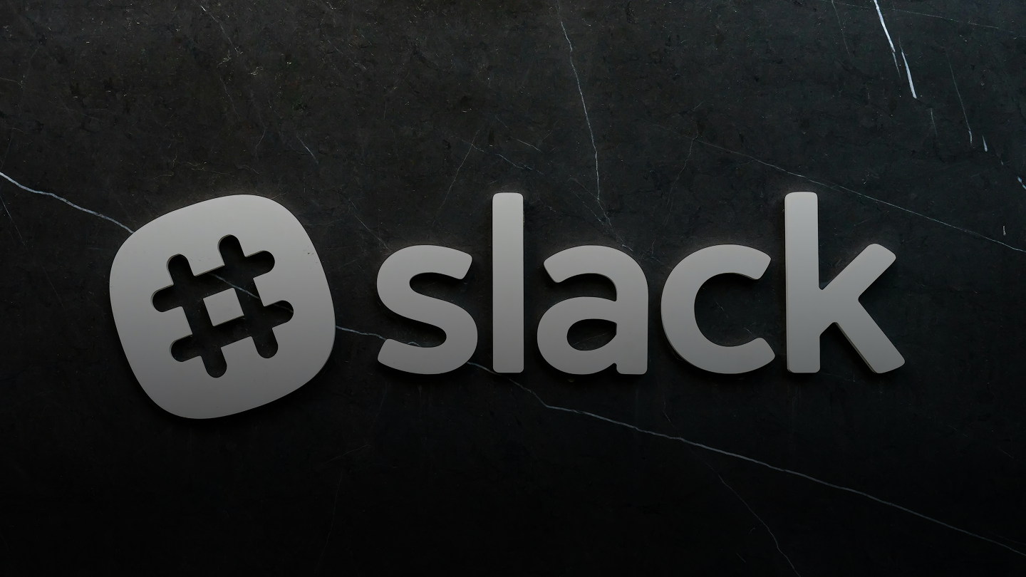 Slack Chatbot Integration for AI-Powered Knowledge Management